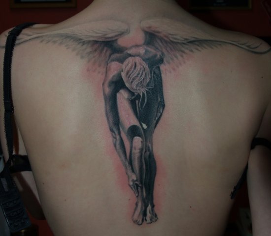 Фото и значение татуировки Ангел ( несут функцию защиты своего владельца ) X_25b3883a